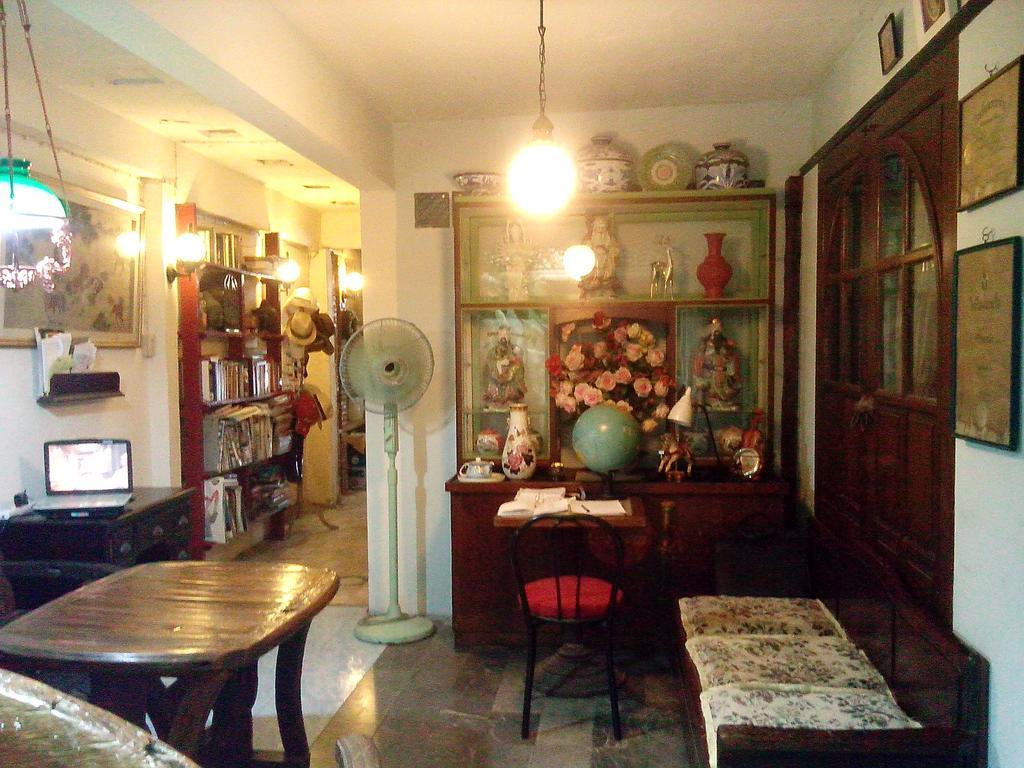 Cafe De Baan Raow Hotel กรุงเทพมหานคร ภายนอก รูปภาพ