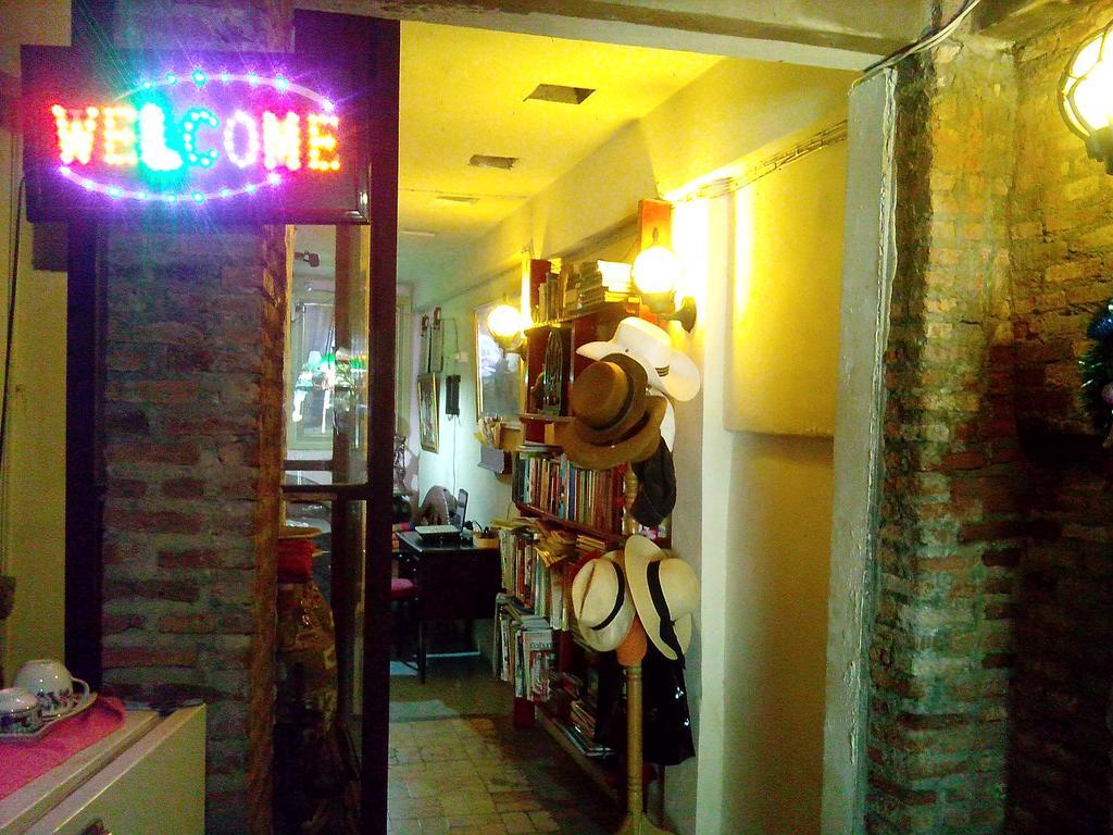 Cafe De Baan Raow Hotel กรุงเทพมหานคร ภายนอก รูปภาพ